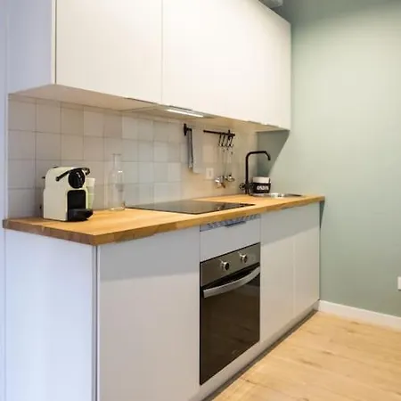 Excellent New By The Appartement *